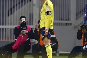 C罗制胜+解锁960球，连创3大纪录！2-1险胜保级队，胜利拒绝爆冷