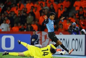 开云体育下载-收官之战遭遇四球惨败 山东泰山或将迎来调整风暴