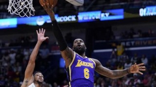 新合同还将过亿！詹姆斯即将成为联盟首位5亿先生