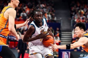 开云体育入口-52分惨败后再狂输58分！CBA最惨球队诞生：两大外援罢工不打了？|四川队|新疆队|惨败记录|CBA联赛|新疆男篮_新浪体育_新浪新闻